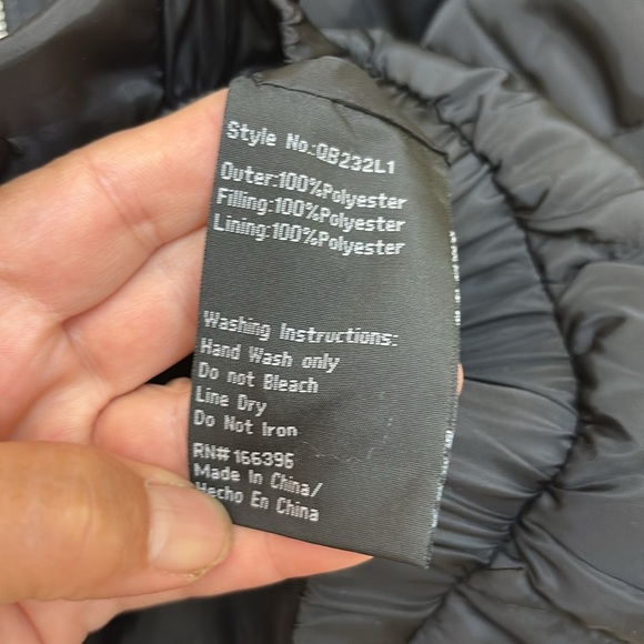 B Coature | NWT Black Quilted Puffer Hooded Snap Zip Jacket Small - Picture 15 of 17